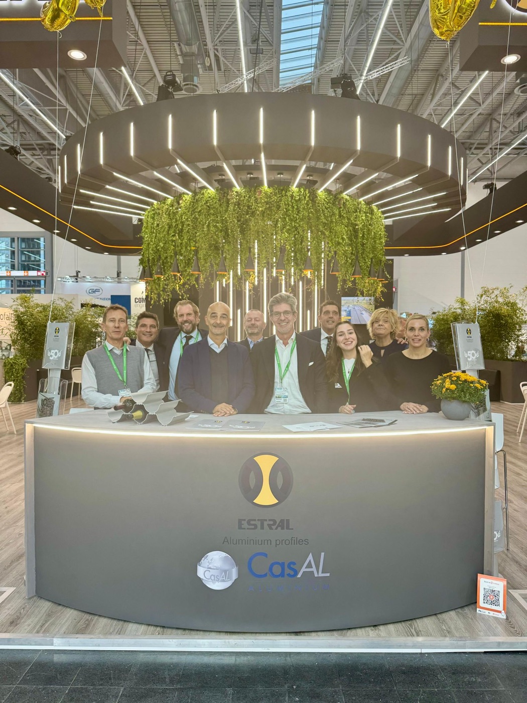 Das Team von Estral und Casal Aluminium am Empfang, ALUMINIUM 2024