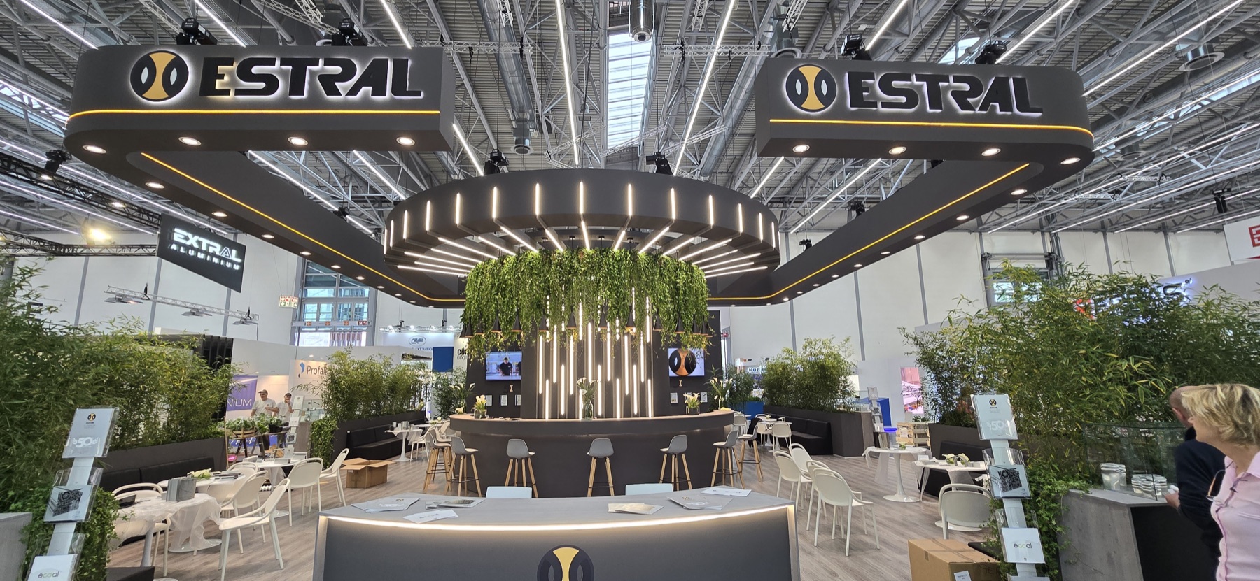 Estral-Stand auf der ALUMINIUM 2024, Düsseldorf